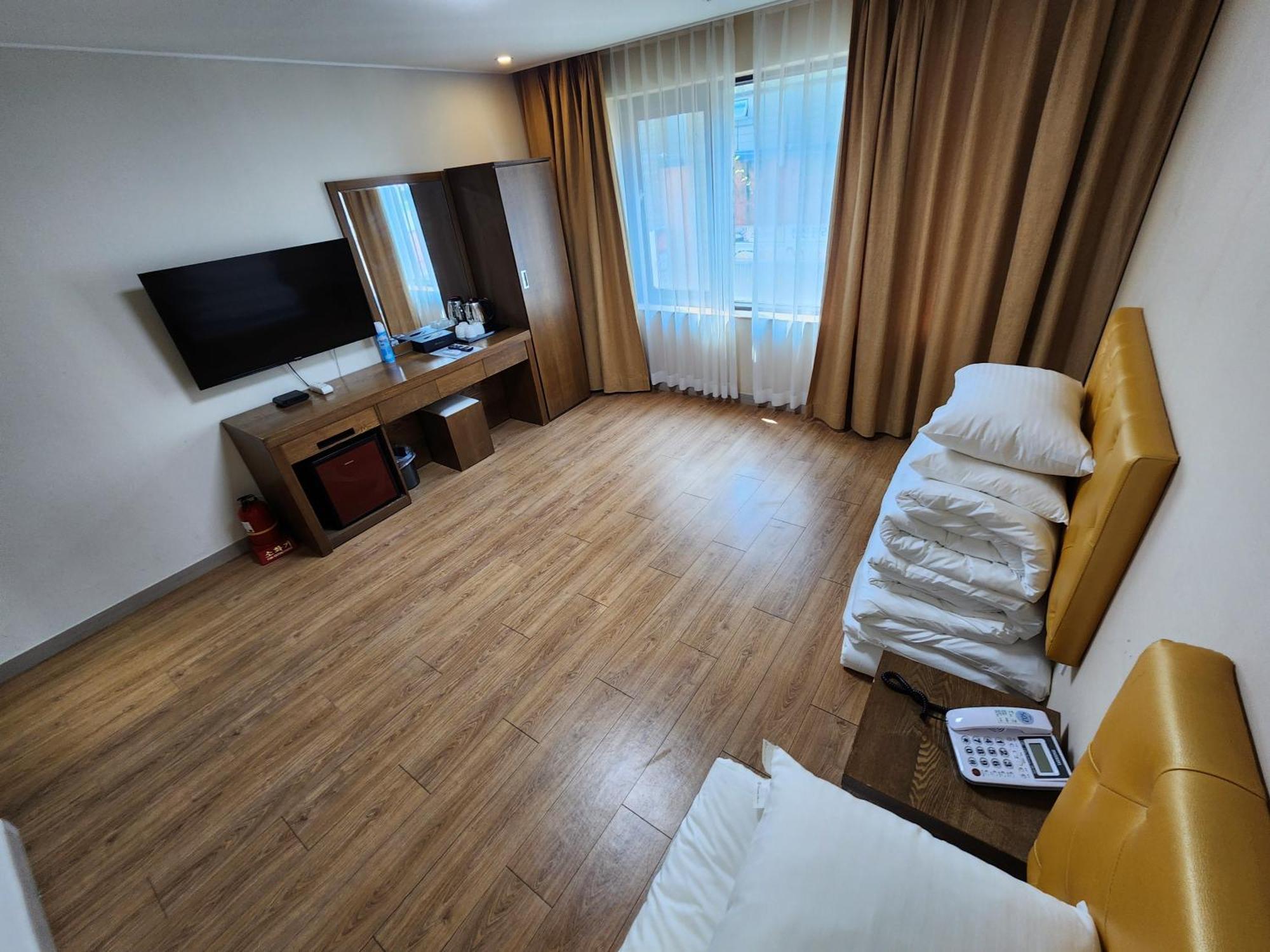 ג'גו Hotel Haema מראה חיצוני תמונה